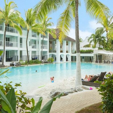 Beach Club Port Douglas Luxury Apartments Buitenkant foto
