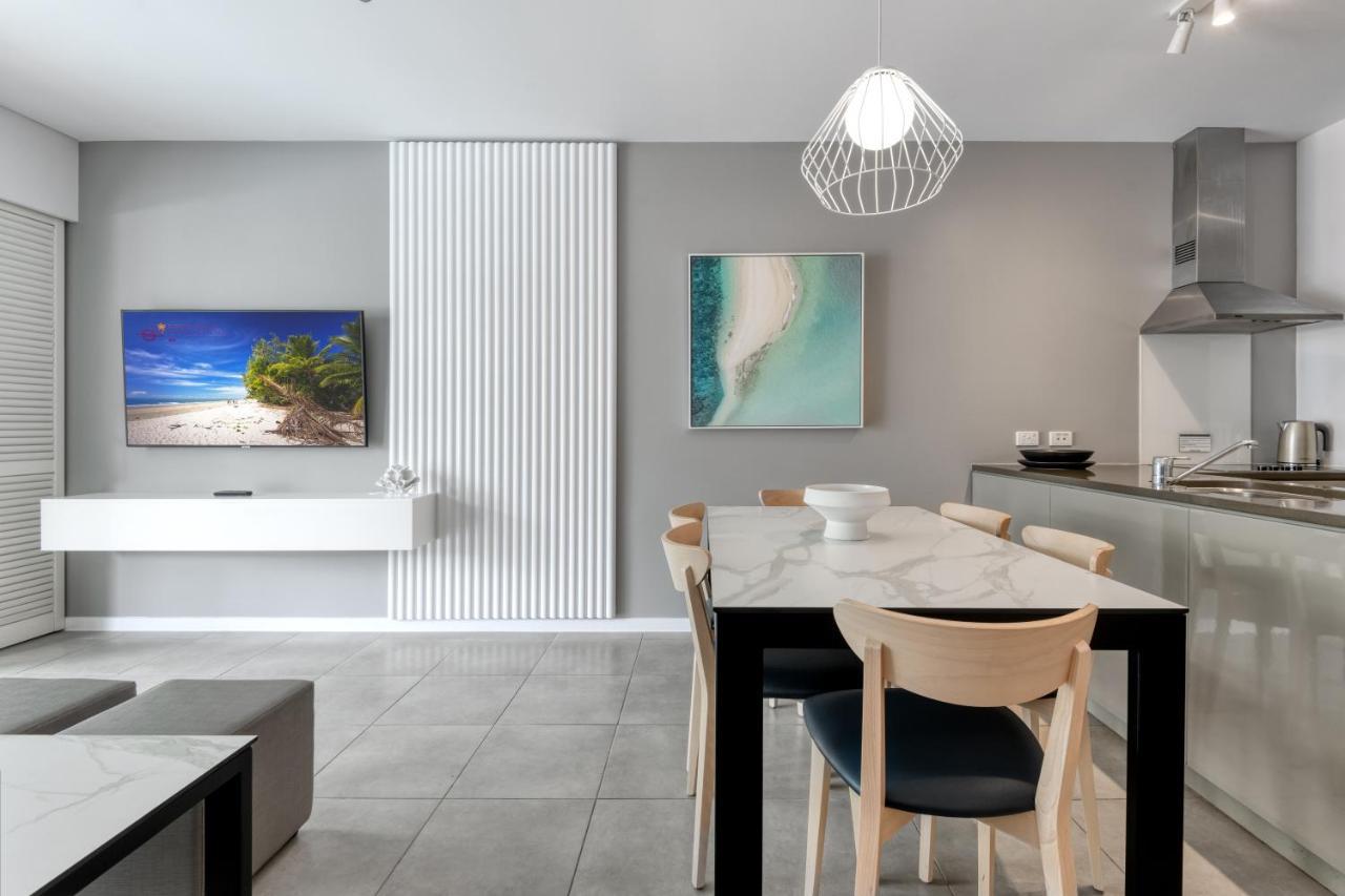 Beach Club Port Douglas Luxury Apartments Buitenkant foto