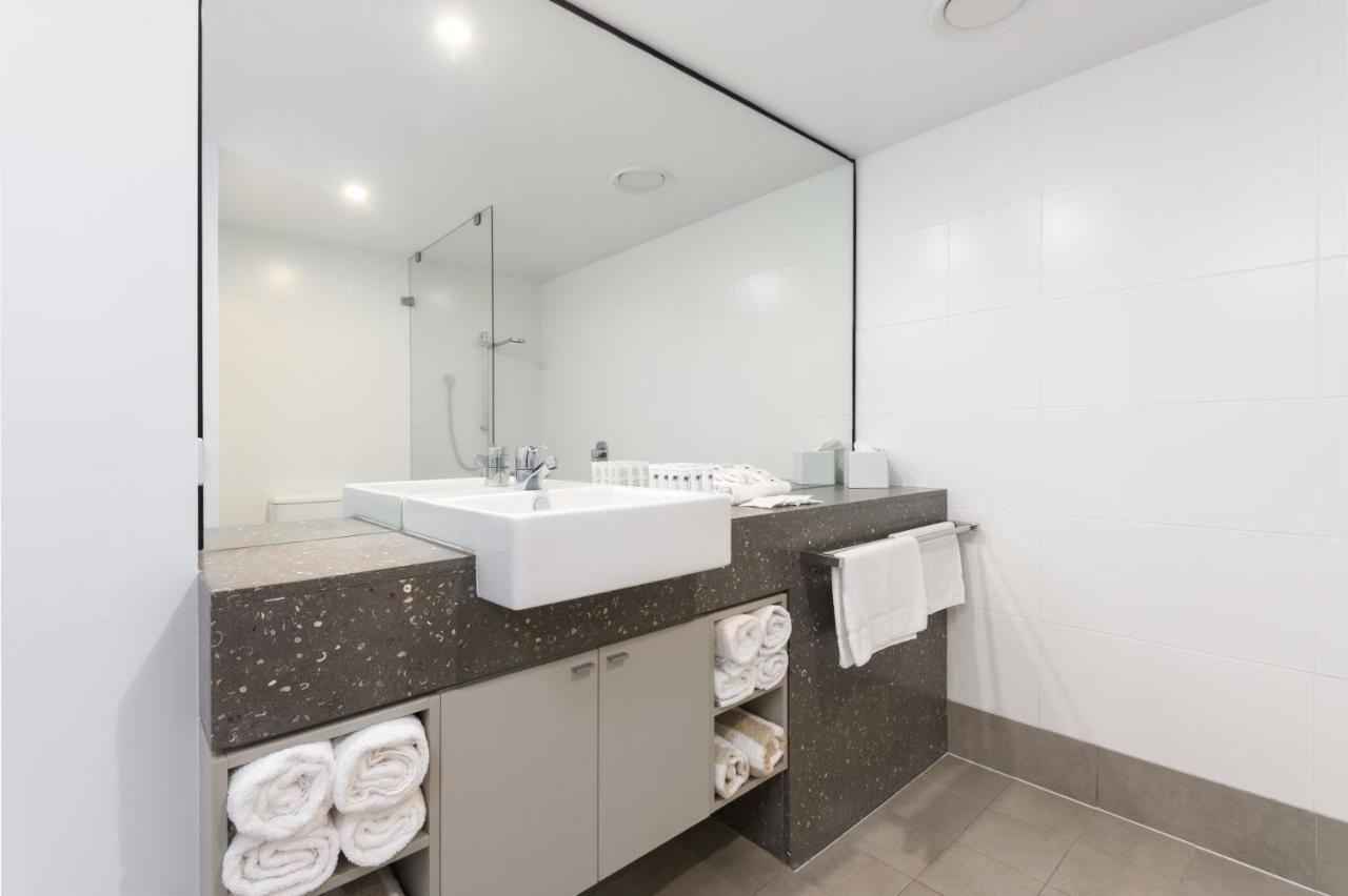 Beach Club Port Douglas Luxury Apartments Buitenkant foto